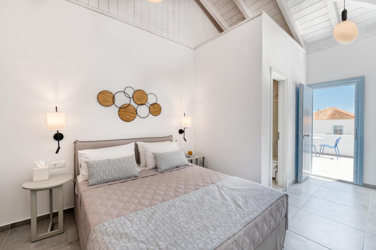 Отель Lumiere Spetses Экстерьер фото