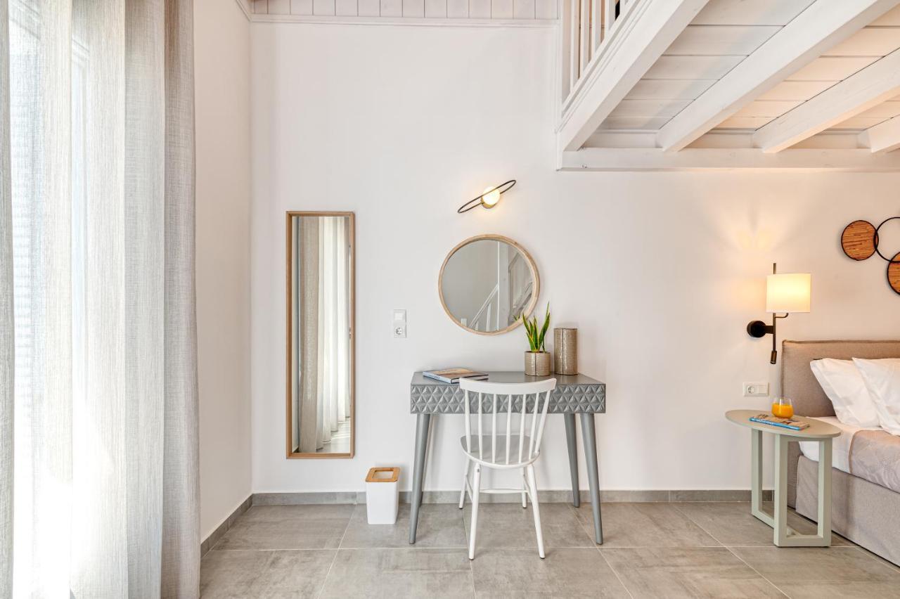 Отель Lumiere Spetses Экстерьер фото