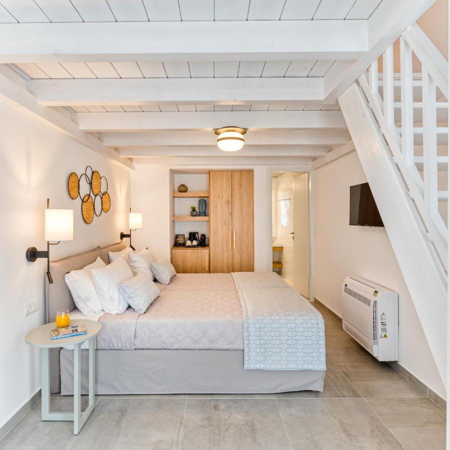 Отель Lumiere Spetses Экстерьер фото
